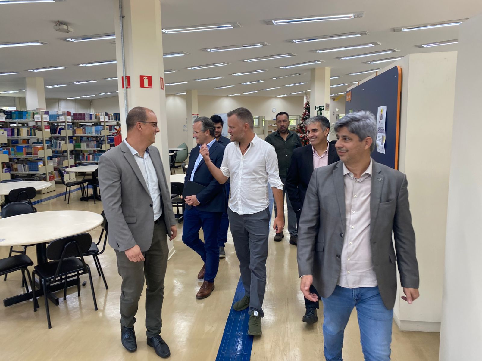 University campus visit with Brazilian partners